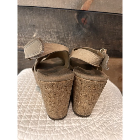 Clarks Collection Annadel Ivory Cork Wedge Sling Back Sandal - Women's Size 7.5 - Picture 3 of 5